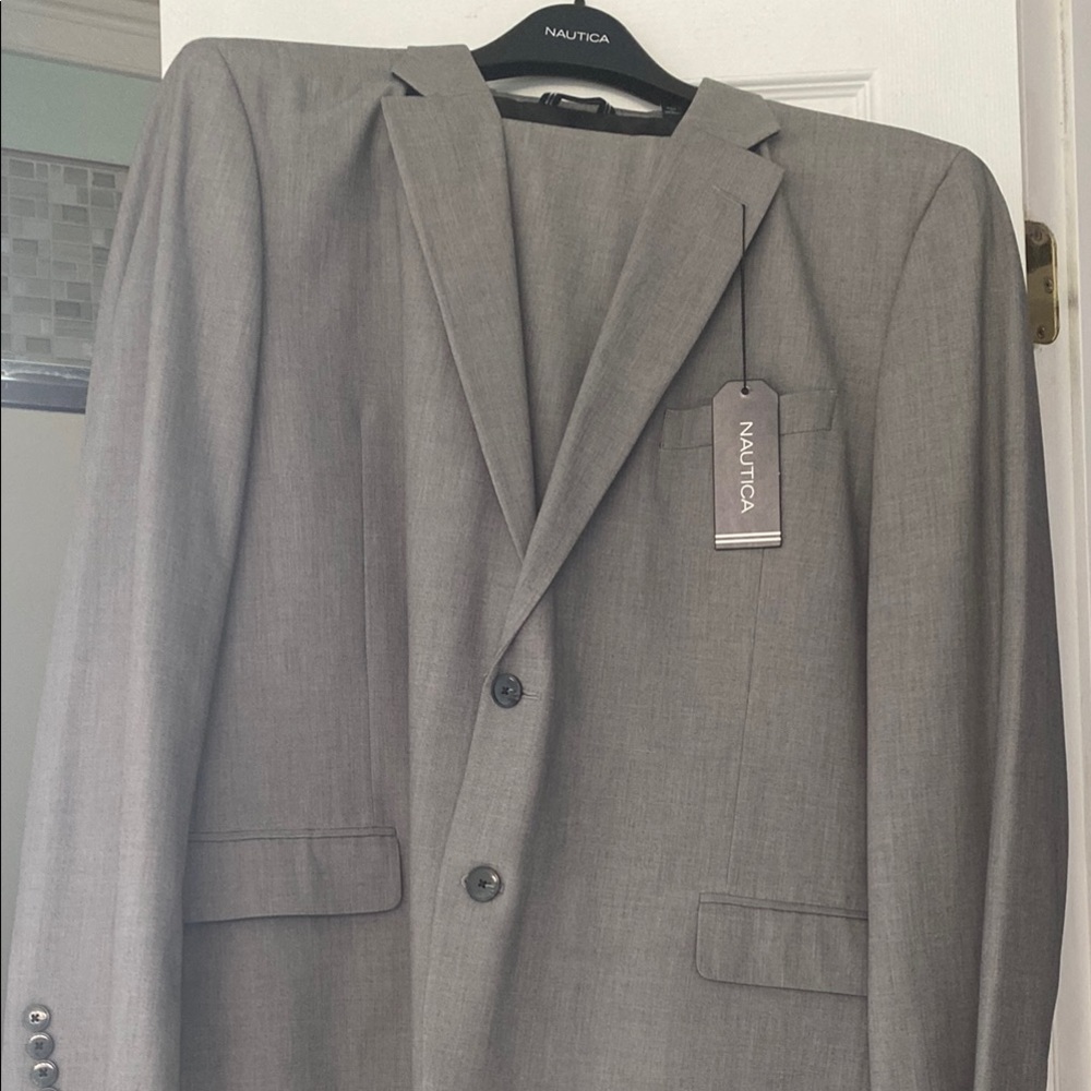 Nautica Gray Tailored Suit with Notched Lapels